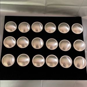 Liberty Hardware P67659 Cabinet/Draw Knobs 18 pcs